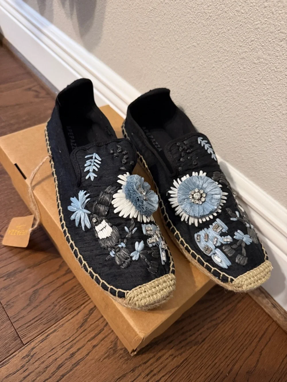 NWT Apepazza Espadrilles